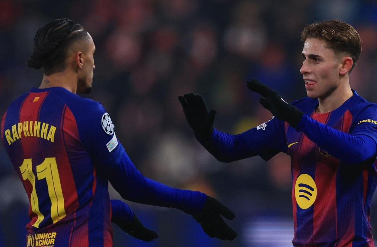 开云真人娱乐官网-0-1到4-2！巴萨客场逆袭：13场12胜，22岁天才6场欧冠造7球