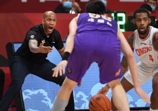 年轻广州压哨反超豪华北控 CBA收官日悲喜两重天